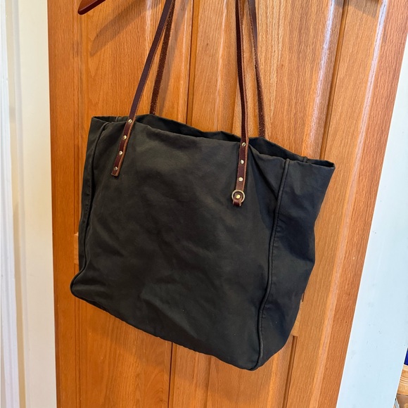 J crew Totes - Picture 1 of 5